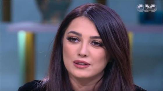 كندة علوش عن سر ابتعادها عن الفن.. “زوجي عمرو لم يمنعني وهذا قراري”