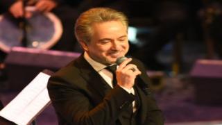 مروان خوري يتعرض لوعكة صحية ويعتذر لجمهوره في المكسيك