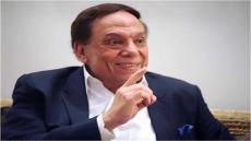 منتج “فالنتينو” يكشف حقيقة تدهور صحة الزعيم عادل إمام