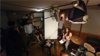 إنجي المقدم تبدأ تصوير فيلم “باب معزول”