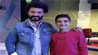 معتز هشام.. علاقتي بالنبوي جيدة وسعيد جدا بمشاركتى في “ممالك النار”