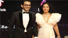 تألق أحمد حلمي ومنى على الريد كاربت بمهرجان القاهرة السينمائي