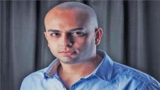 اليوم.. أحمد مراد يشارك في حلقة نقاشية بمهرجان القاهرة