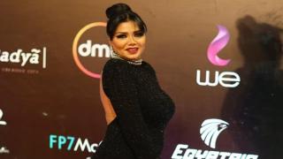 بعد ارتدائها فستان “البطة داڤي”.. رانيا يوسف تتصدر تريند تويتر