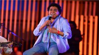 محمد منير يحيي سهر رمضانية بدار الأوبرا المصرية ويتألق